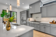 White-marble-kitchen