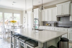 white-marble-kitchen-island